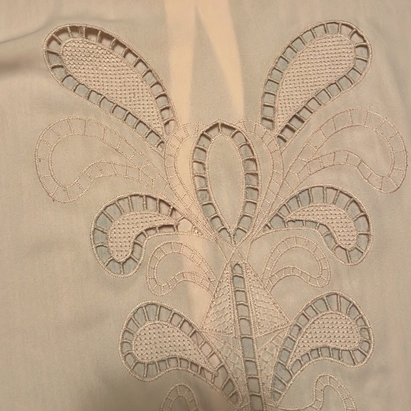 EUC Maurice’s light peach sheer tank top - Picture 4 of 12